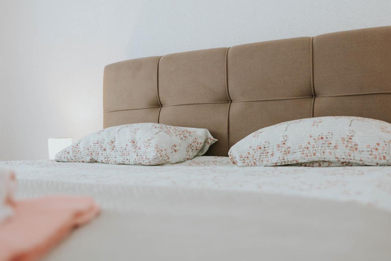I&T Apartman Gospić Екстериор снимка